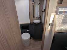 Pilote Evidence G740FGJ Motorhome 2.2 Automatic Diesel - N462