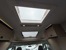 Joa 70Q Joa By Pilote  Motorhome 2.2 Automatic Diesel - N465