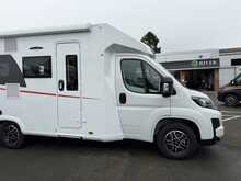 Joa 70Q Joa By Pilote  Motorhome 2.2 Automatic Diesel - N465