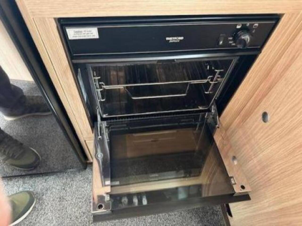 Used 2020 Sunlight V60 Motorhome Manual Diesel For Sale (U1) River