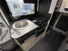 Chausson Titanium Premium 644 Electric Drop Down Bed 2.0 Motorhome Diesel - U133