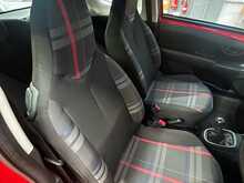 Peugeot 108 1.0 VTi Active Hatchback 3dr Petrol Manual Euro 5 Euro 5 (68 ps) - U297