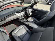 BMW Z4 2.5 23i Convertible 2dr Petrol Auto sDrive Euro 5 (204 ps) - U307