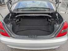 Mercedes-Benz SLK Mercedes-Benz SLK 200K Convertible - U354