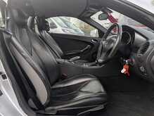 Mercedes-Benz SLK Mercedes-Benz SLK 200K Convertible - U354