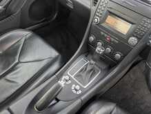Mercedes-Benz SLK Mercedes-Benz SLK 200K Convertible - U354