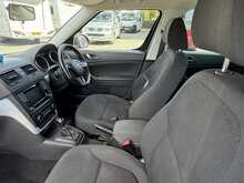 Skoda Yeti 1.2 TSI SE SUV 5dr Petrol DSG Euro 5 (105 ps) - U385