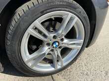 BMW 3 Series 2.0 320d M Sport Saloon 4dr Diesel Auto xDrive Euro 6 (s/s) (190 ps) 2.0 4dr Car Automatic Diesel - U431