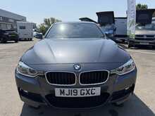 BMW 3 Series 2.0 320d M Sport Saloon 4dr Diesel Auto xDrive Euro 6 (s/s) (190 ps) 2.0 4dr Car Automatic Diesel - U431