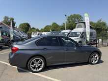 BMW 3 Series 2.0 320d M Sport Saloon 4dr Diesel Auto xDrive Euro 6 (s/s) (190 ps) 2.0 4dr Car Automatic Diesel - U431