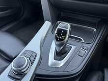 BMW 3 Series 2.0 320d M Sport Saloon 4dr Diesel Auto xDrive Euro 6 (s/s) (190 ps) 2.0 4dr Car Automatic Diesel - U431