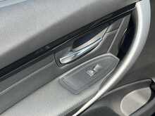 BMW 3 Series 2.0 320d M Sport Saloon 4dr Diesel Auto xDrive Euro 6 (s/s) (190 ps) 2.0 4dr Car Automatic Diesel - U431