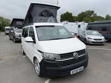 Volkswagen Transporter Transformed Optimus Camper - U432