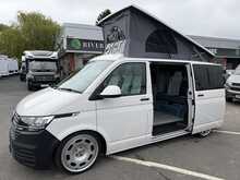 Volkswagen Transporter Transformed Optimus Camper - U432