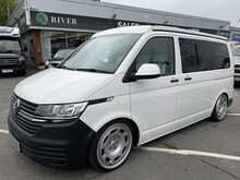 Volkswagen Transporter Transformed Optimus Camper - U432