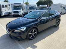 Volvo V40 2.0 T2 R-Design Hatchback 5dr Petrol Manual Euro 6 (s/s) (122 ps) 2.0 5dr Car Manual Petrol - U438
