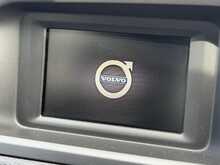 Volvo V40 2.0 T2 R-Design Hatchback 5dr Petrol Manual Euro 6 (s/s) (122 ps) 2.0 5dr Car Manual Petrol - U438