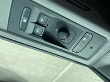 Volkswagen Transporter 2.0 TDI T28 Startline Panel Van 5dr Diesel Manual FWD SWB Euro 6 (s/s) (110 ps) - U450