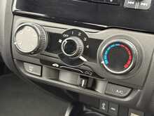 Honda Jazz i-VTEC S 1.3 5dr Car Manual Petrol - U452