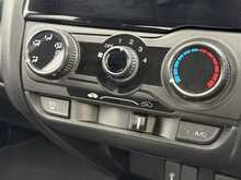 Honda Jazz i-VTEC S 1.3 5dr Car Manual Petrol - U452