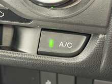 Honda Jazz i-VTEC S 1.3 5dr Car Manual Petrol - U452