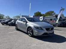 Volvo V40 1.6 D2 R-Design Lux Hatchback 5dr Diesel Manual Euro 5 (s/s) (115 ps) 1.6 5dr Car Manual Diesel - U453