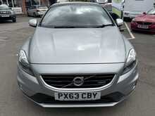 Volvo V40 1.6 D2 R-Design Lux Hatchback 5dr Diesel Manual Euro 5 (s/s) (115 ps) 1.6 5dr Car Manual Diesel - U453