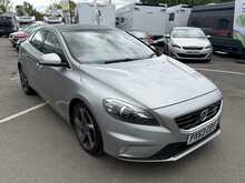 Volvo V40 1.6 D2 R-Design Lux Hatchback 5dr Diesel Manual Euro 5 (s/s) (115 ps) 1.6 5dr Car Manual Diesel - U453