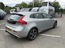 Volvo V40 1.6 D2 R-Design Lux Hatchback 5dr Diesel Manual Euro 5 (s/s) (115 ps) 1.6 5dr Car Manual Diesel - U453