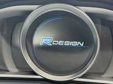 Volvo V40 1.6 D2 R-Design Lux Hatchback 5dr Diesel Manual Euro 5 (s/s) (115 ps) 1.6 5dr Car Manual Diesel - U453