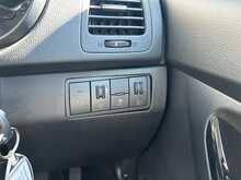 Hyundai ix20 Active 1.4 5dr Car Manual Petrol - U456