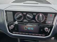 Volkswagen up! Move up! 1.0 3dr Car Manual Petrol - U458