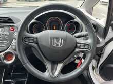 Honda Jazz 1.4 i-VTEC ES Plus Hatchback 5dr Petrol Manual Euro 5 (99 ps) - U464