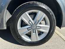 Volkswagen Transporter BiTDI T32 BlueMotion Tech Highline 2.0 5dr Camper Van Manual Diesel - U466