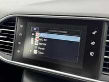 Peugeot 308 1.2 PureTech Allure Hatchback 5dr Petrol EAT Euro 6 (s/s) (130 ps) 1.2 5dr Car Automatic Petrol - U468