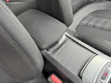 Peugeot 308 1.2 PureTech Allure Hatchback 5dr Petrol EAT Euro 6 (s/s) (130 ps) 1.2 5dr Car Automatic Petrol - U468