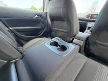 Peugeot 308 1.2 PureTech Allure Hatchback 5dr Petrol EAT Euro 6 (s/s) (130 ps) 1.2 5dr Car Automatic Petrol - U468