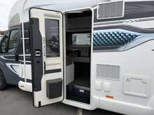 Swift Hi-Style 694 - U469