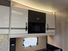 Swift Hi-Style 694 - U469