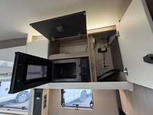 Swift Hi-Style 694 - U469