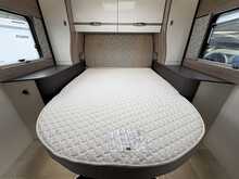 Swift Hi-Style 694 - U469