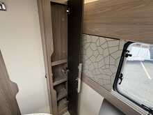 Swift Hi-Style 694 - U469