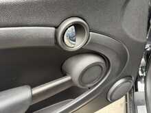 MINI Clubvan Cooper D 1.6 4dr Car Manual Diesel - U47