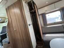 Swift Escape Compact C404 - U478