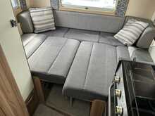 Swift Escape Compact C404 - U478