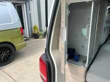 Volkswagen California 2.0 Camper Van Automatic Diesel - U493