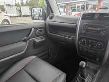 Suzuki Jimny 1.3 SZ4 SUV 3dr Petrol Manual (162 g/km, 83 bhp) 1.3 3dr Car Manual Petrol - U500