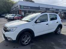 Dacia Sandero Stepway 0.9 TCe Comfort Hatchback 5dr Petrol Manual Euro 6 (s/s) (90 ps) 0.9 5dr Car Manual Petrol - U502