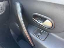 Dacia Sandero Stepway 0.9 TCe Comfort Hatchback 5dr Petrol Manual Euro 6 (s/s) (90 ps) 0.9 5dr Car Manual Petrol - U502
