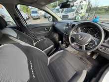 Dacia Sandero Stepway 0.9 TCe Comfort Hatchback 5dr Petrol Manual Euro 6 (s/s) (90 ps) 0.9 5dr Car Manual Petrol - U502